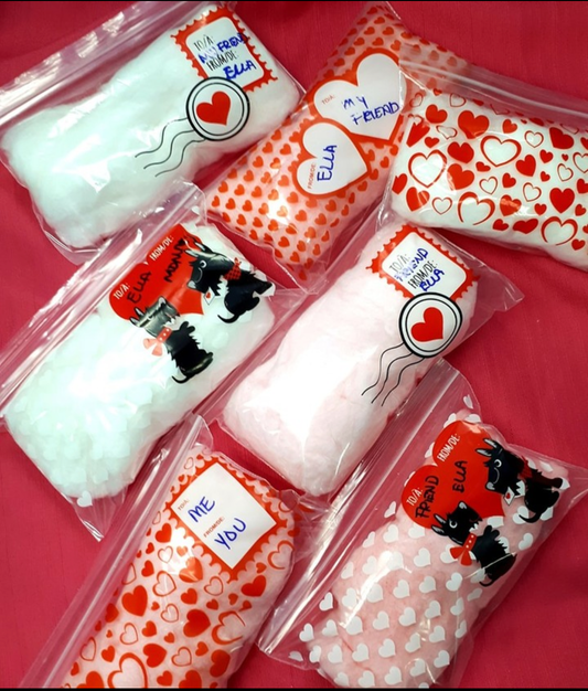 * Valentines Day Mini Bags - Perfect for Valentine's Day Hand Out!